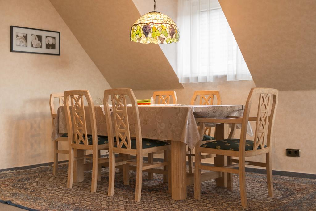 Ferienwohnung Burg Eltz Treis-Karden Room photo