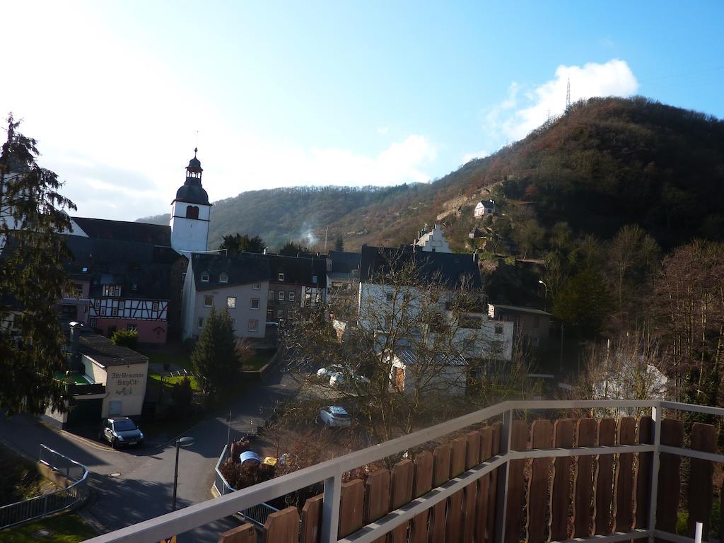 Ferienwohnung Burg Eltz Treis-Karden Room photo